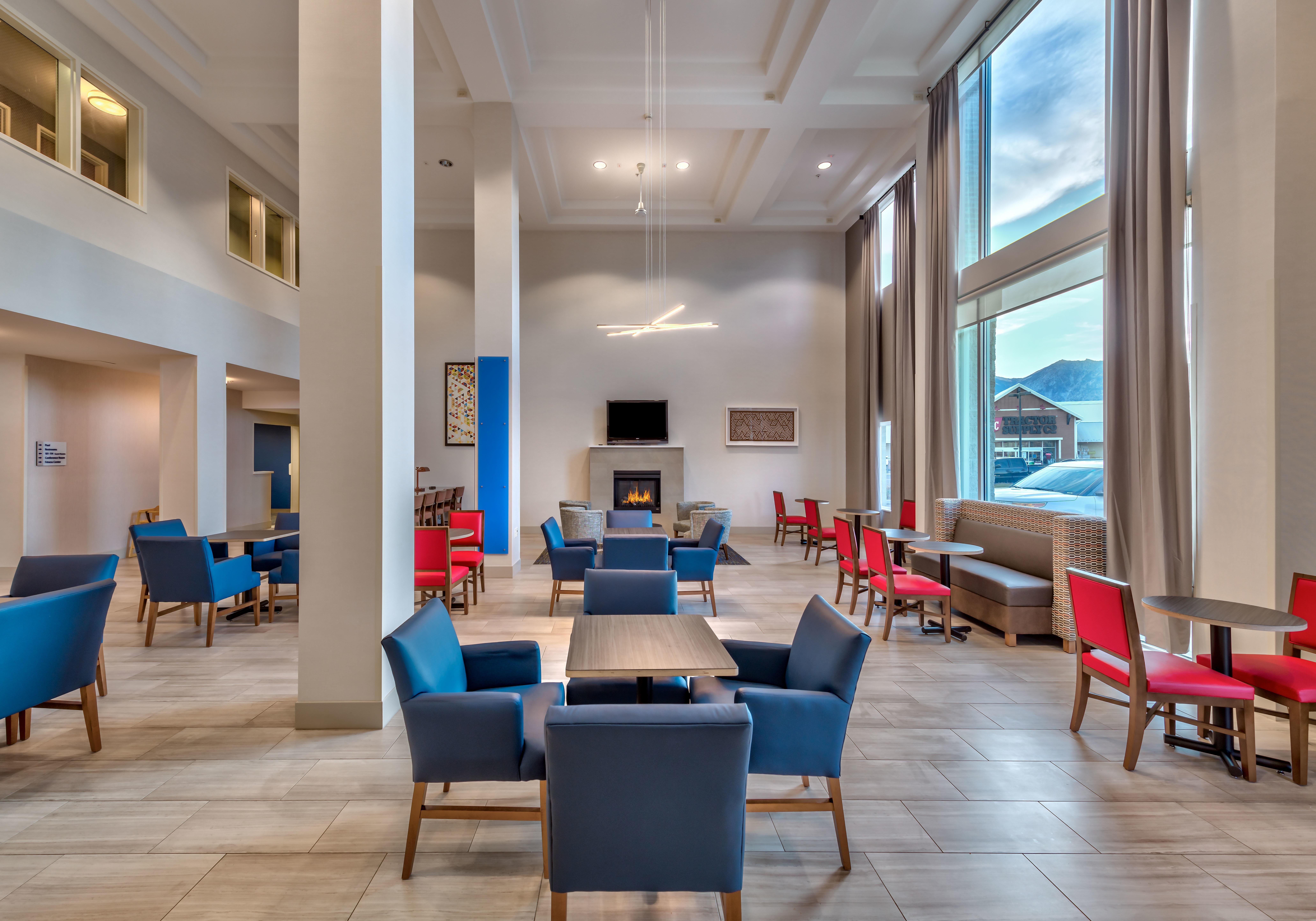 Holiday Inn Express Hotel & Suites Minden By Ihg מראה חיצוני תמונה